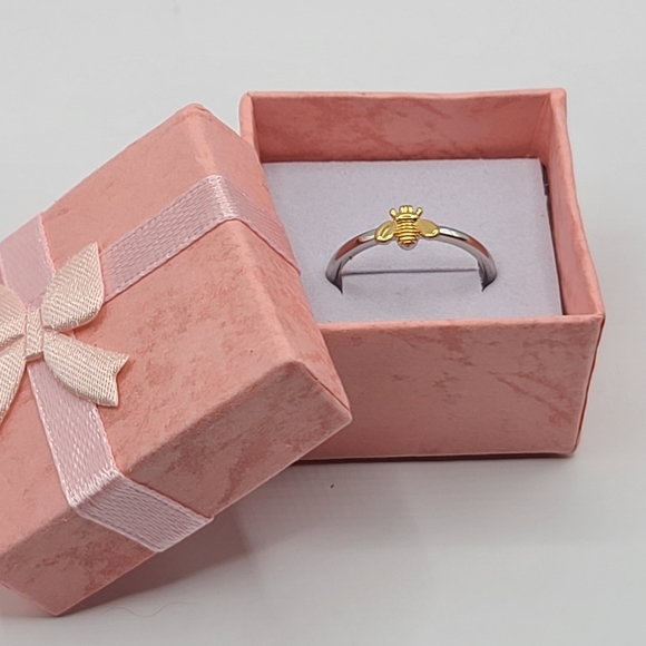 Dainty Bumble Bee Ring Gold and Silver Size 6.5 - Picture 5 of 15